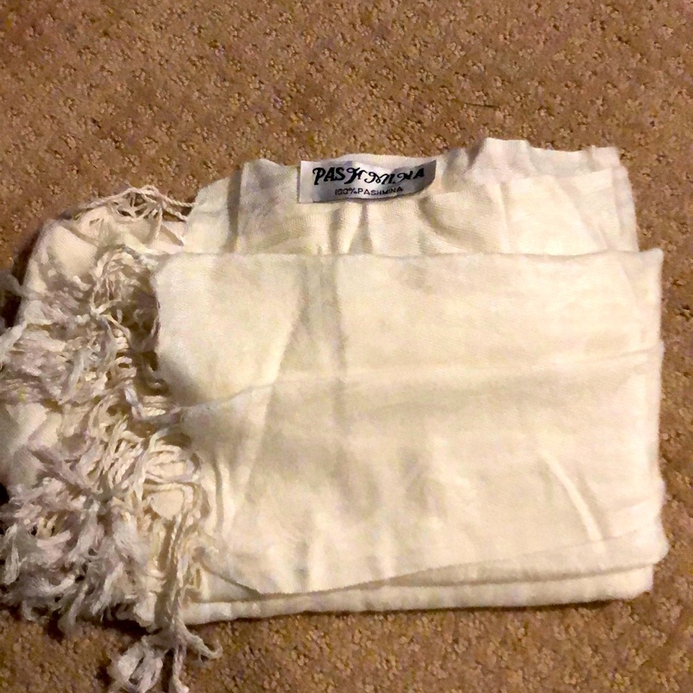 100% Pashmina scarf - cream/ ivory